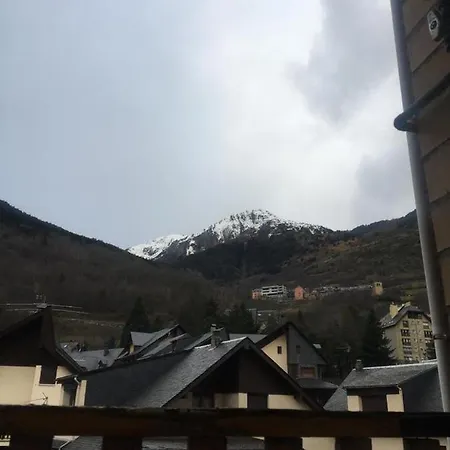 Co Dera Piusa 公寓